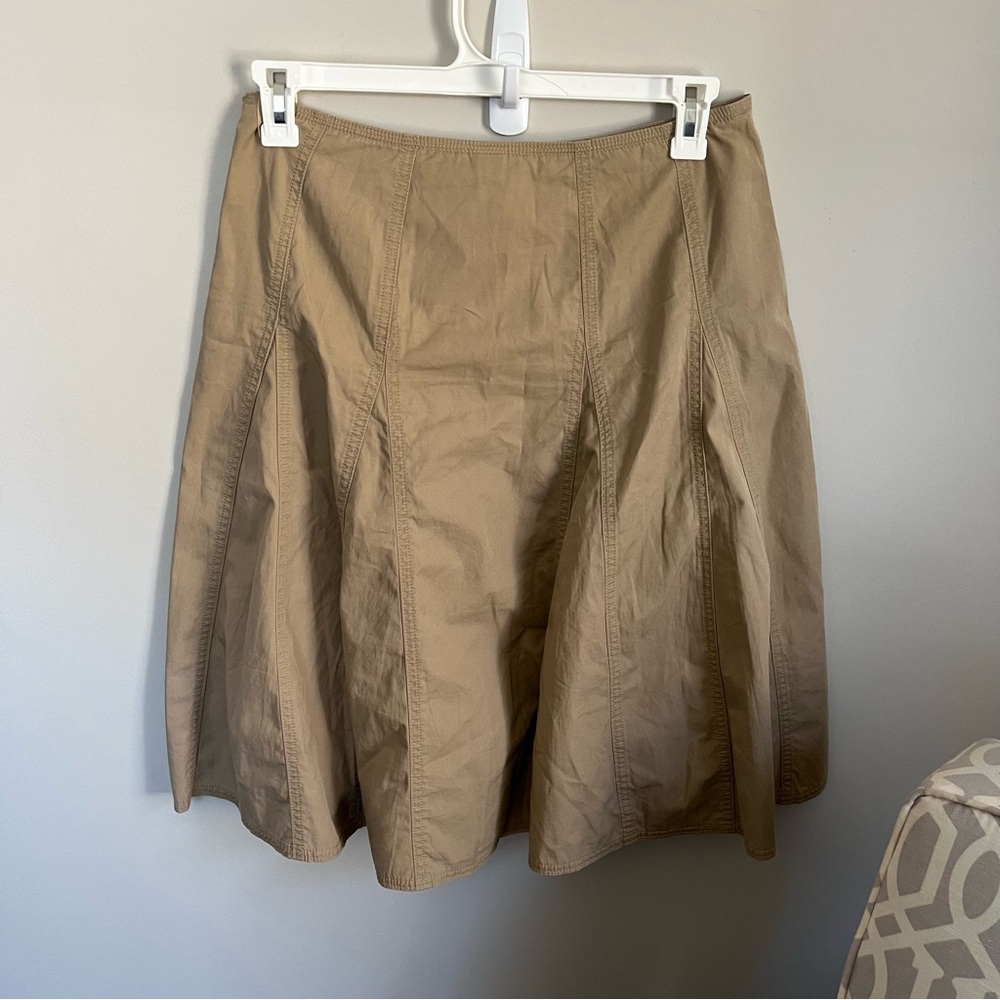 GAP Khaki Pleated Skirt - Size 6